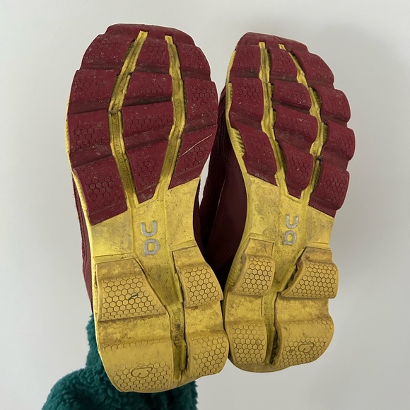 OnCloud Runners - Picture 3 of 6